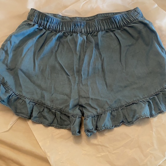 Super soft chambray shorts - Picture 2 of 4